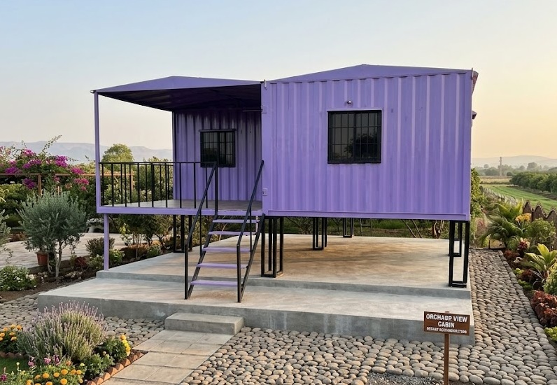 Farmhouse and Resort Cabins