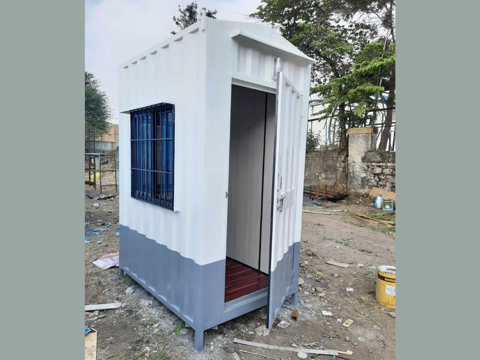 Modular FRP Portable Security Cabin